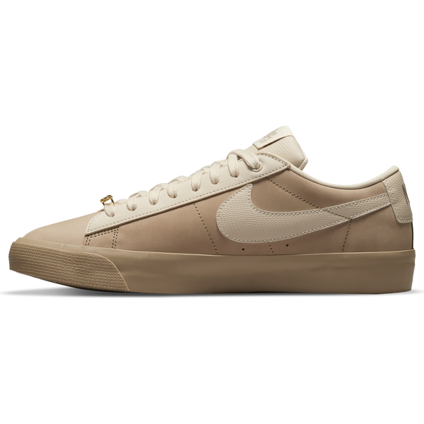 Nike blazer store low studio