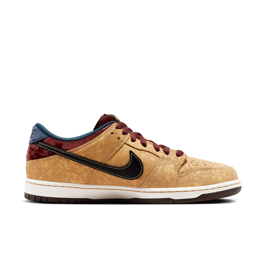 Nike dunks pro sb hotsell