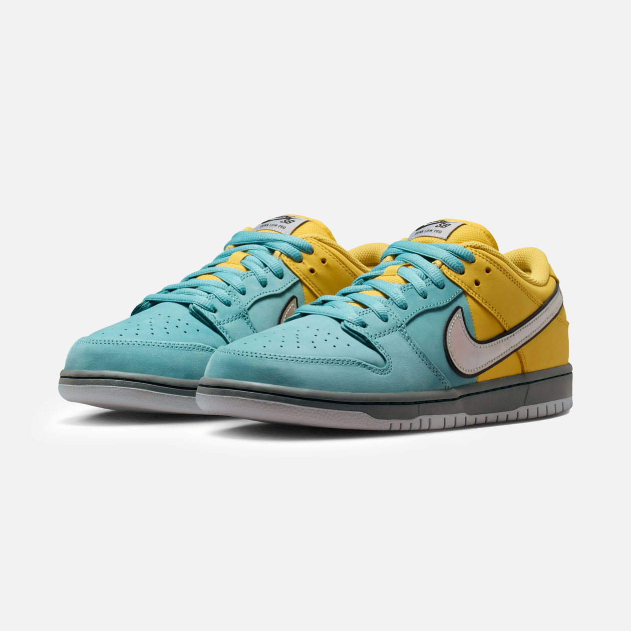 Nike SB Dunk Low Pro