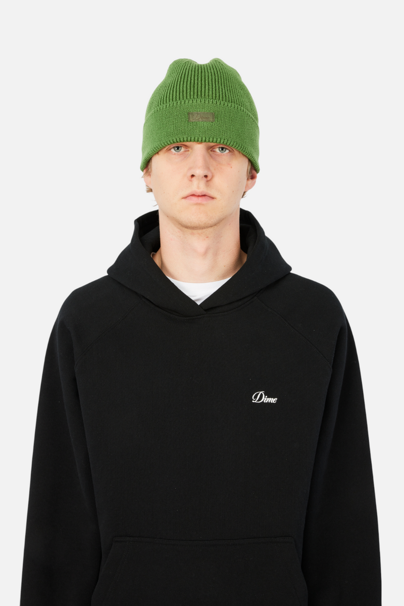 Cursive Rib Beanie – Dime