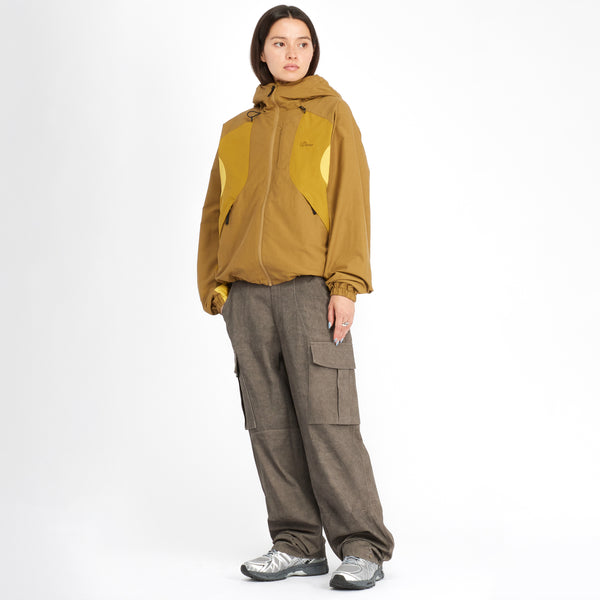 SU25_ONMODEL_JACKETS_TECHWINDB