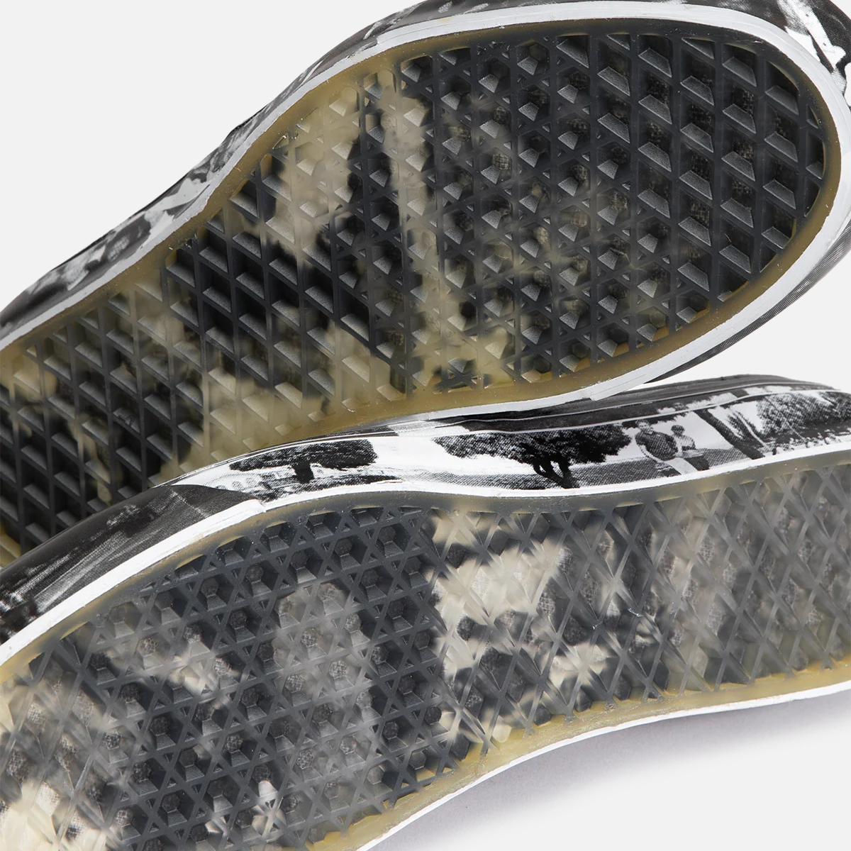 Vans OTW authentic 44