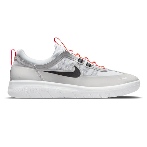 Nike sb nyjah free white on sale