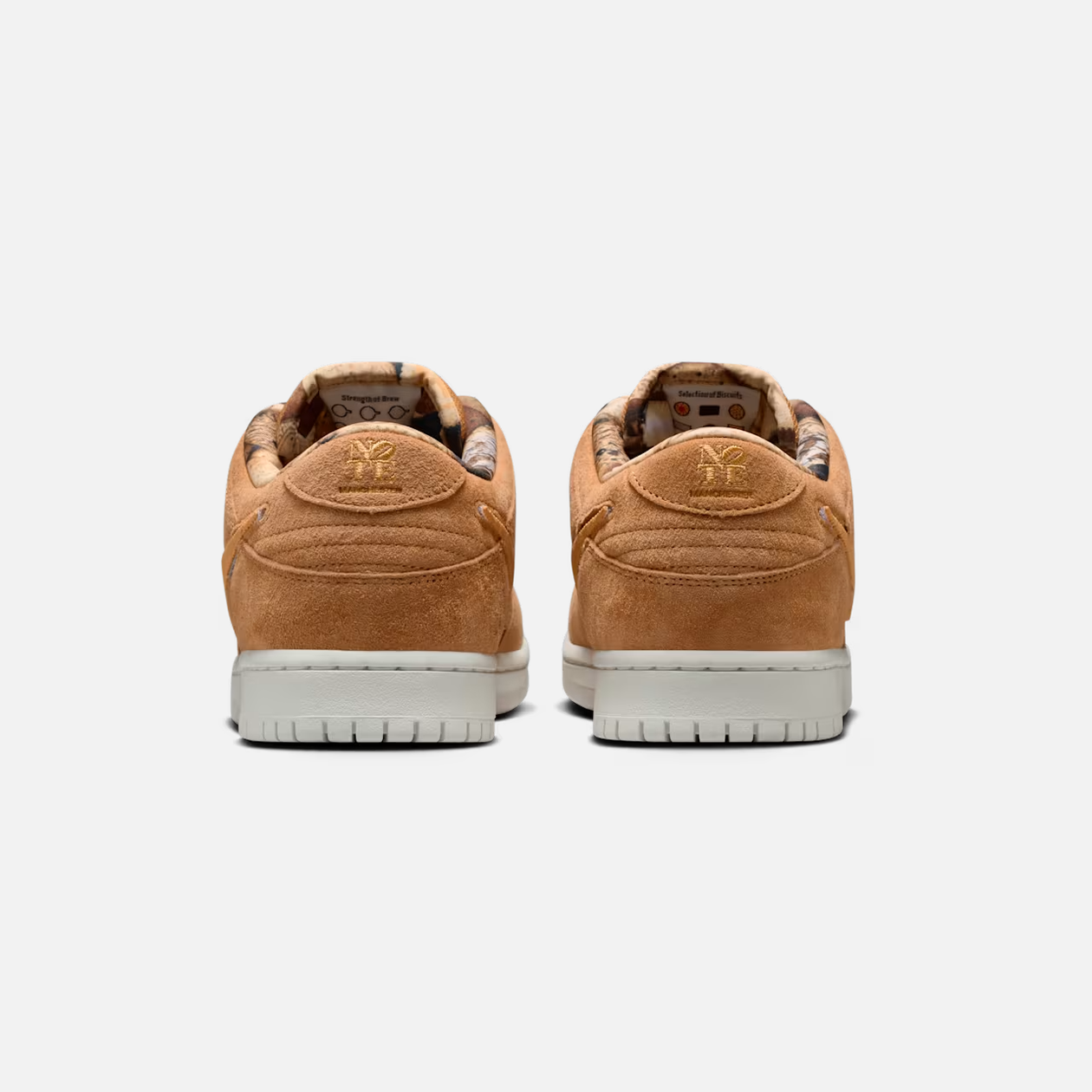 Nike SB Dunk Low Pro QS