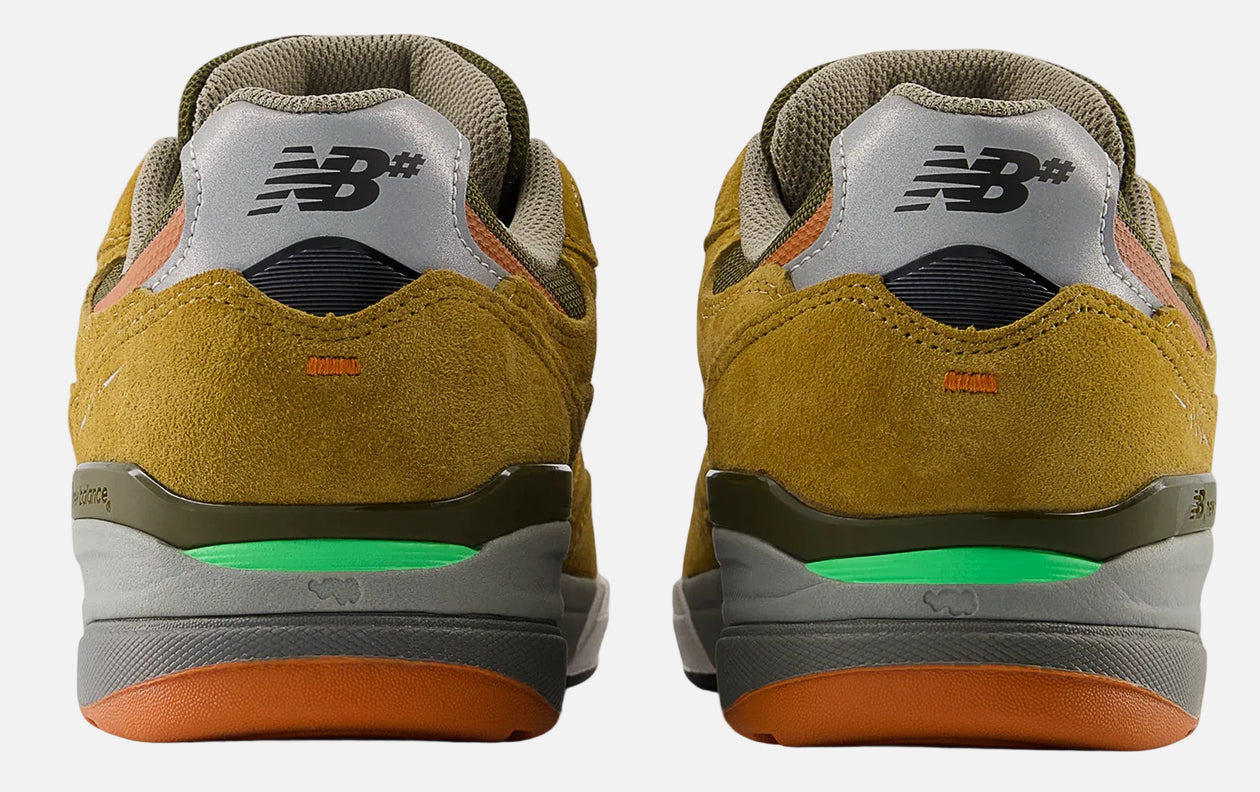 New Balance Numeric Andrew Reynolds 933